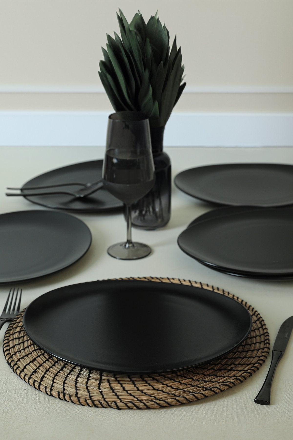 Set de farfurii 6 bucăți X0001613400000000000000000, Matte black – Negru