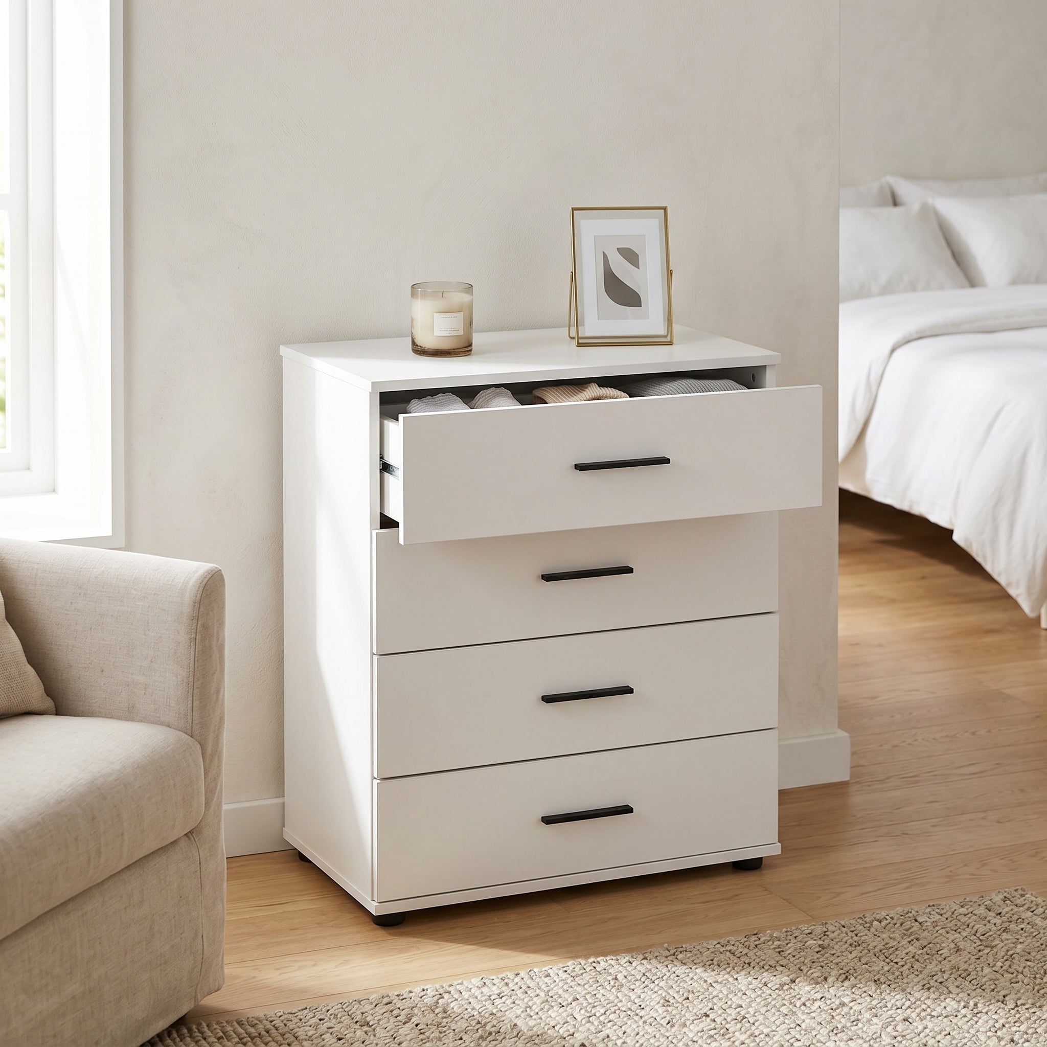 Comoda SFN-604-BB-1 Home Collection® White, 4 sertare, 65x78x41 cm – Alb Comoda SFN-604-BB-1 Home Collection® White, 4 sertare, 65x78x41 cm – Alb